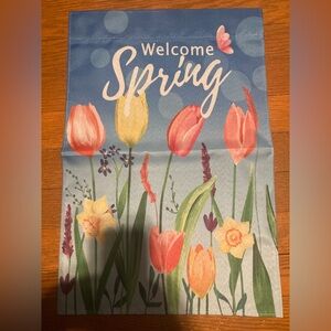 Garden Flag Spring Welcome 12" x 18" NWOT